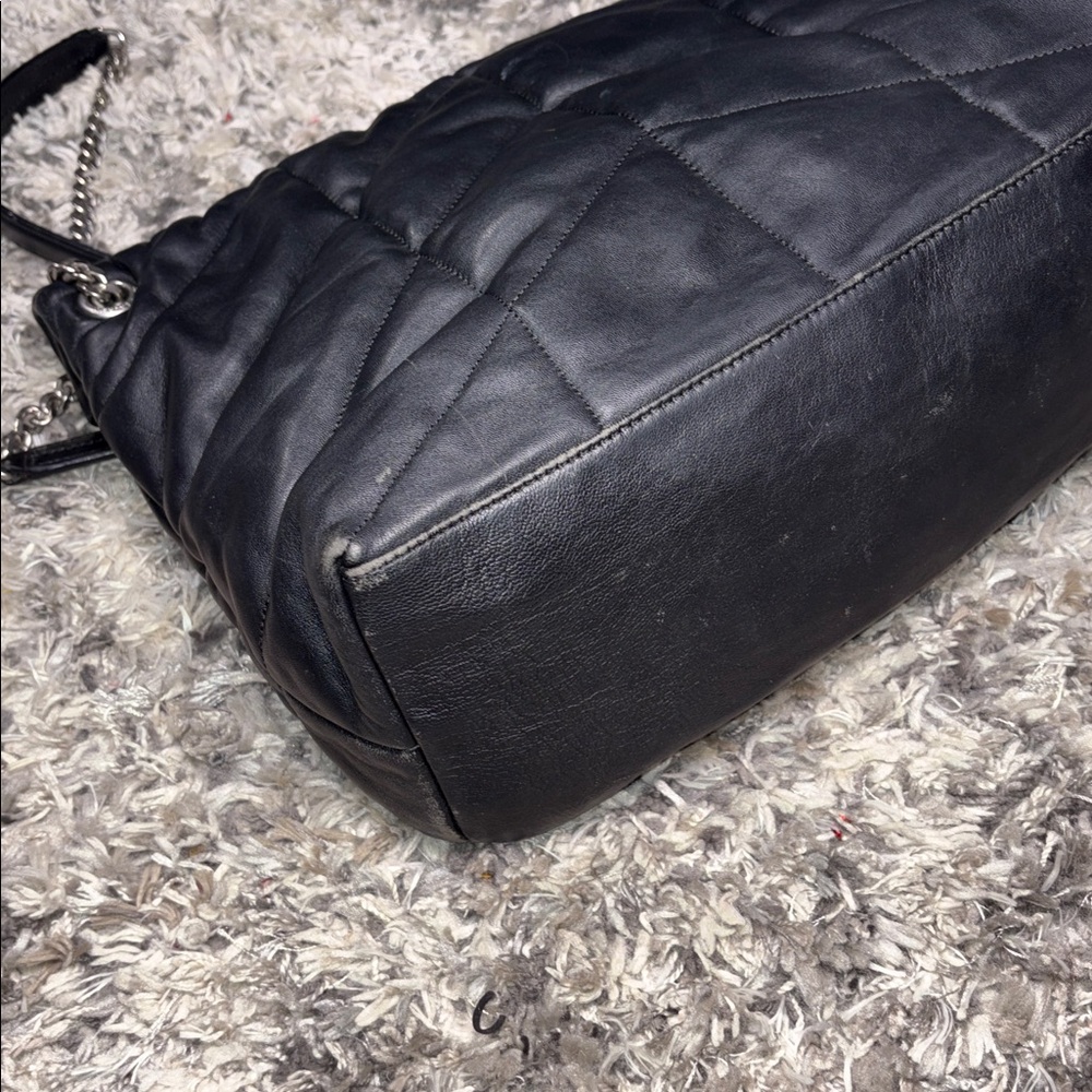Saint Laurent Puffer Crossbody Bag - Picture 9 of 16